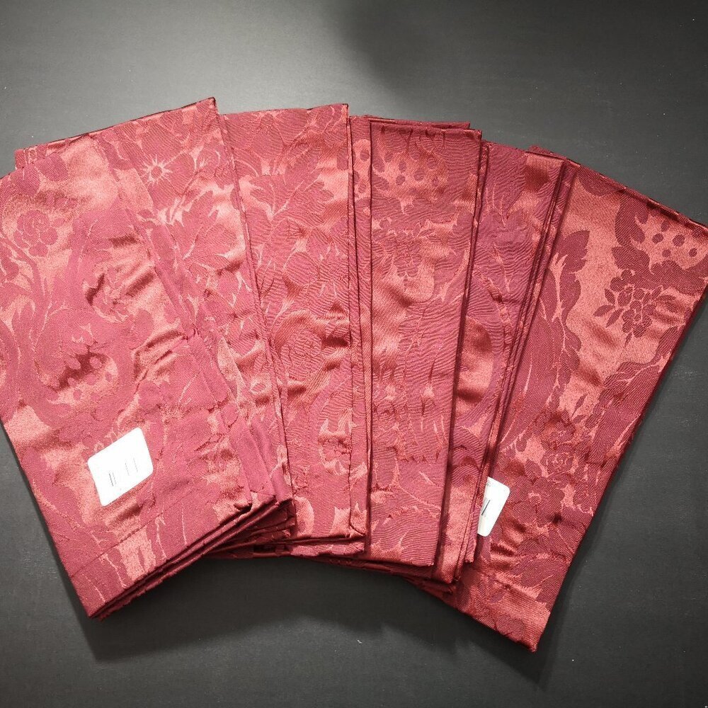 NWT Waterford Set of 6 Kingscourt Ruby Flower Pattern 20x20" Dinner Napkins